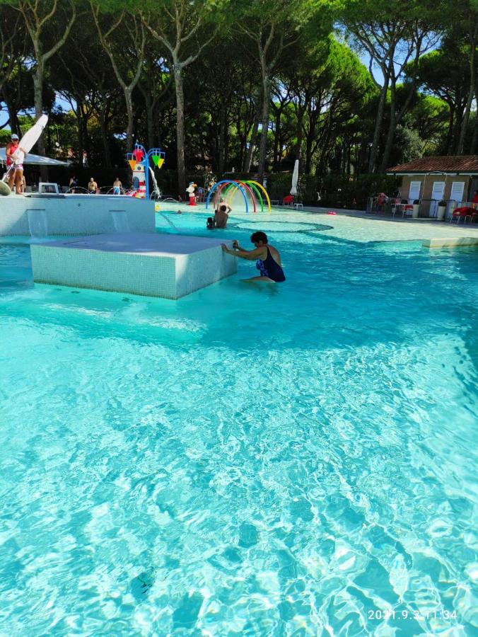 Mipro Mobilhome 6 Lido di Spina Eksteriør billede